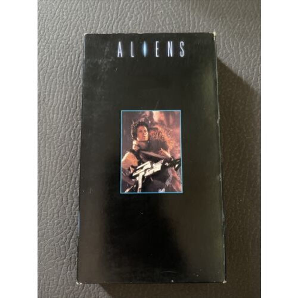 Aliens VHS James Cameron New Sealed (1992) Fox Video- Starring Sigourney Weaver